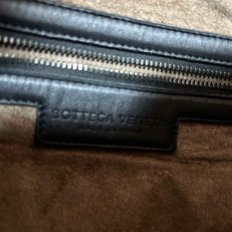 BV hobo 和尚包 肩背包 單肩包 黑-3