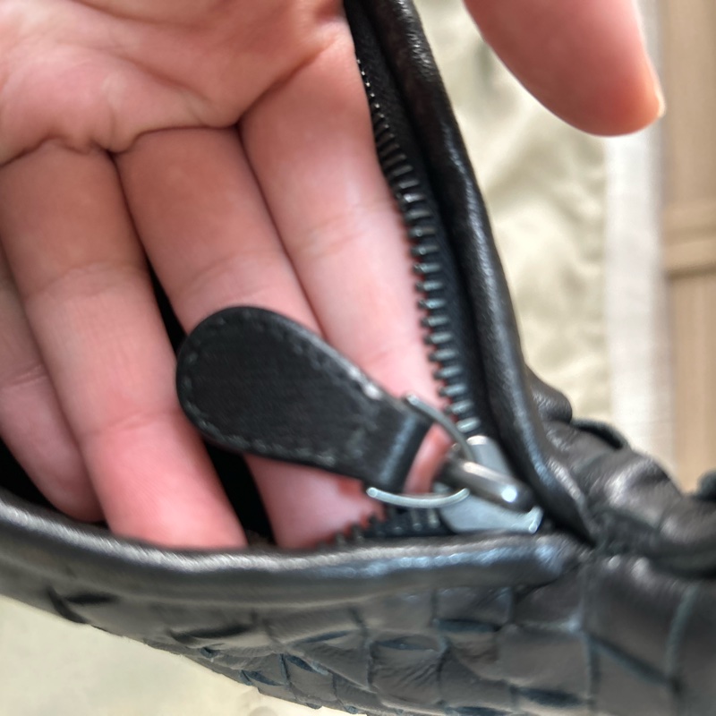 BV hobo 和尚包 肩背包 單肩包 黑-14