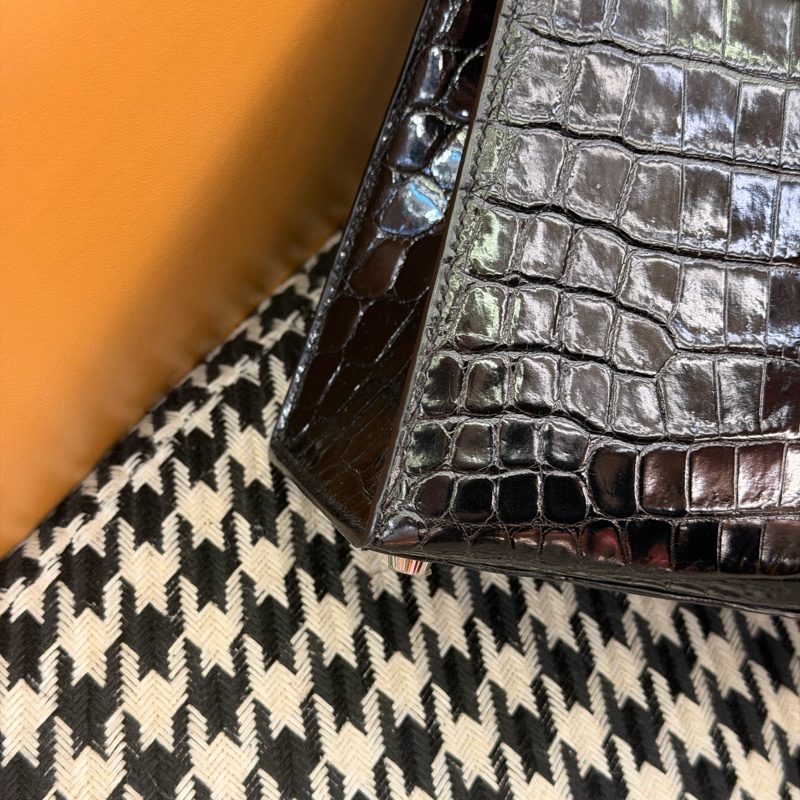 kelly25 黑色 銀扣 鱷魚-4