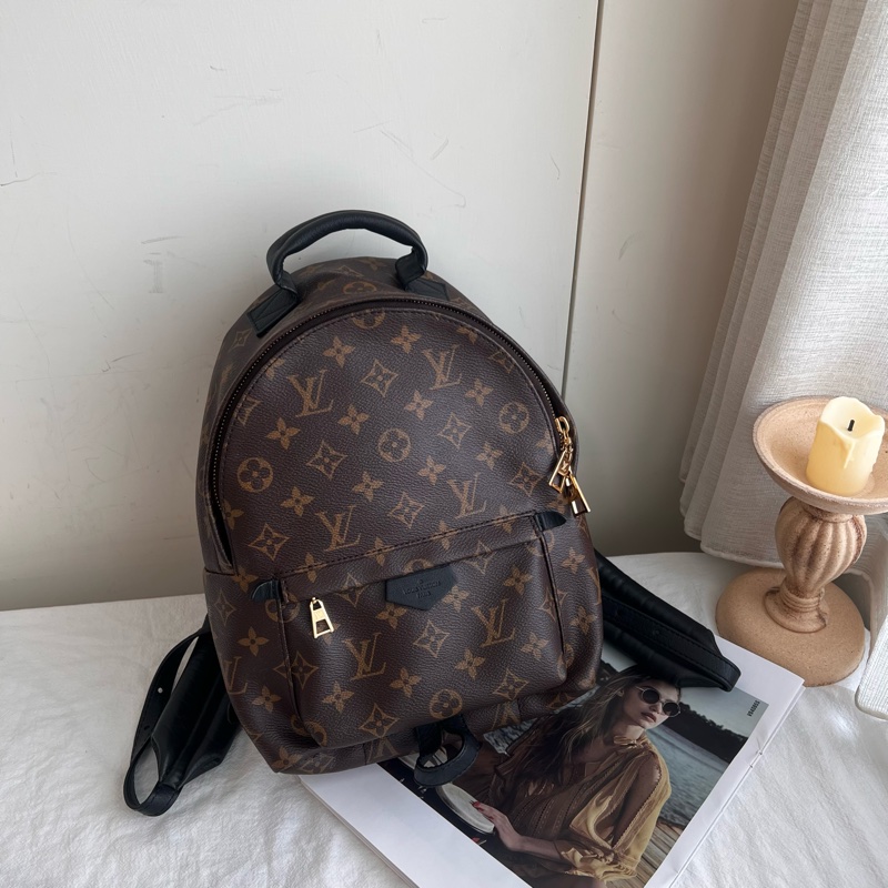ෆ LV Palm Springs小號後背包-3