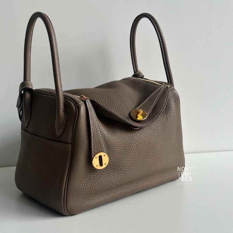 98新✨ Hermès 愛馬仕 Lindy 26 大象灰金釦-5