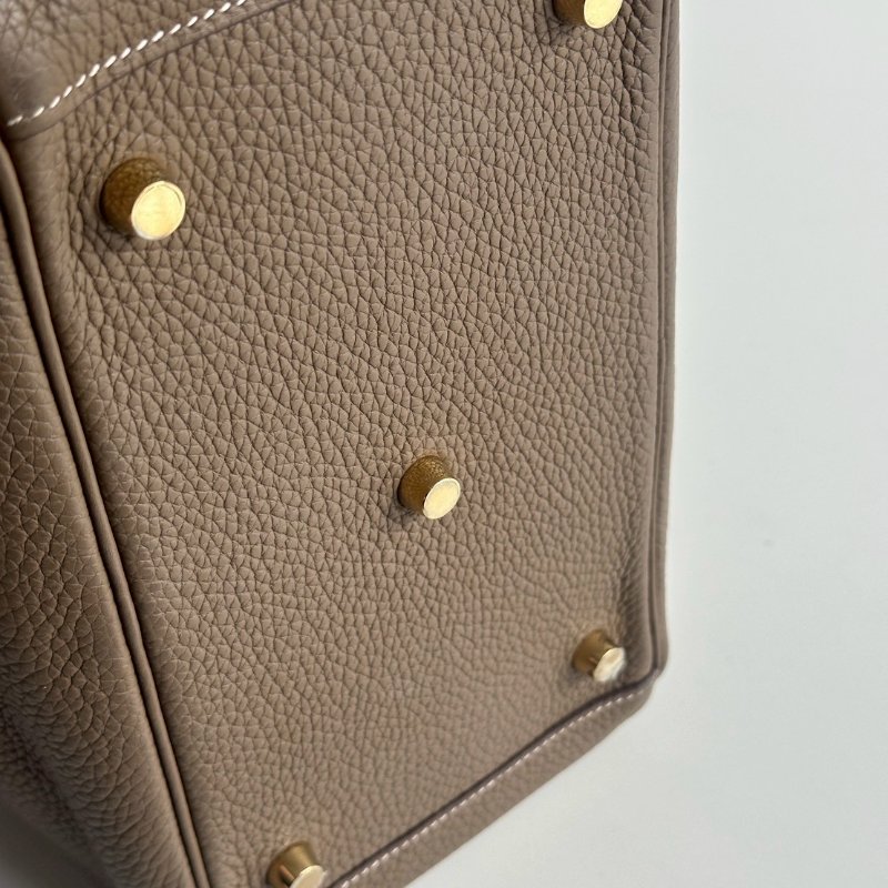 98新✨ Hermès 愛馬仕 Lindy 26 大象灰金釦-12