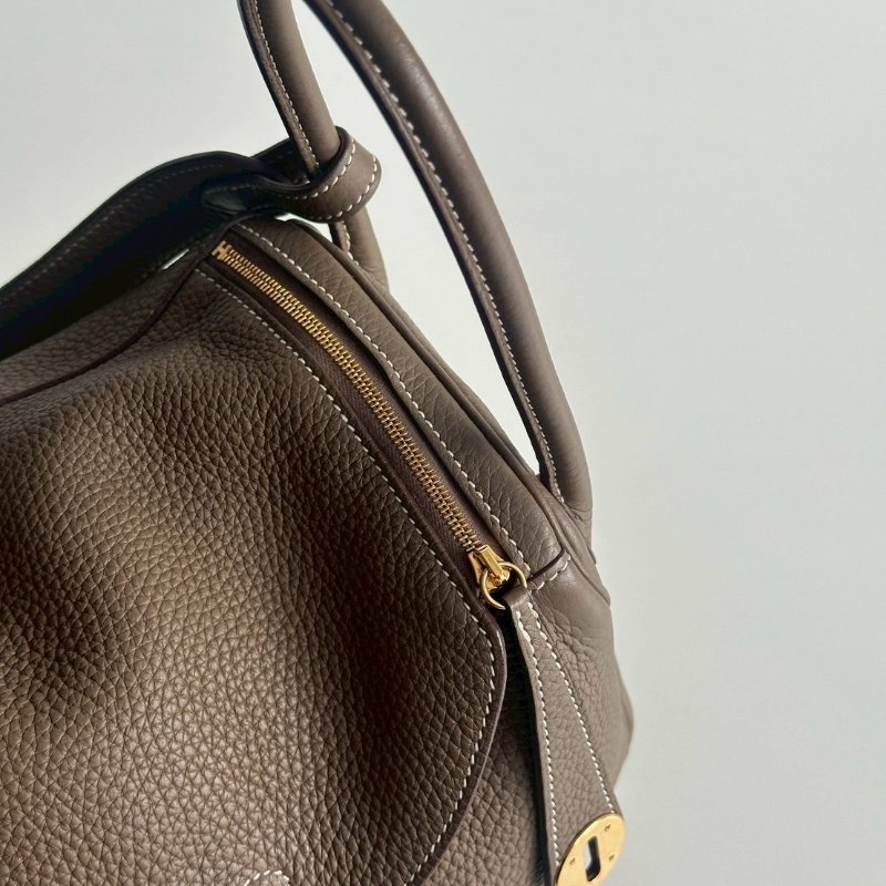 98新✨ Hermès 愛馬仕 Lindy 26 大象灰金釦-17