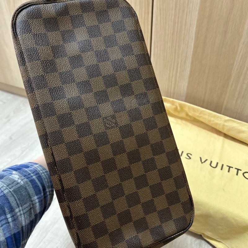 LV neverfull-2