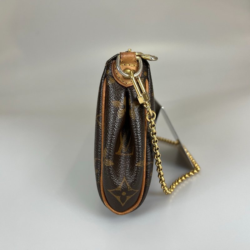 LV M95567  經典老花鍊帶小肩包-2