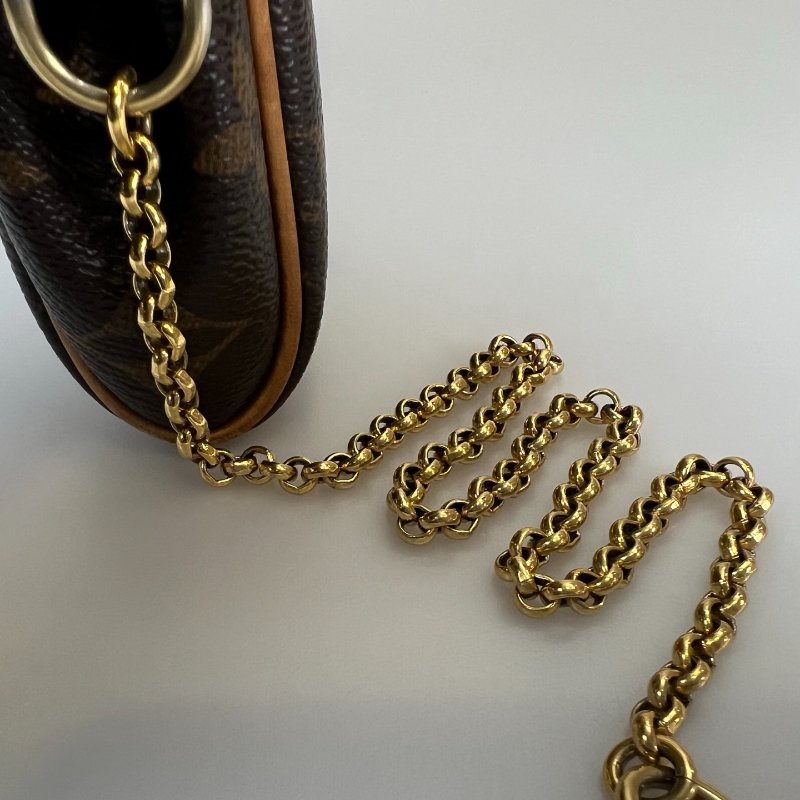 LV M95567  經典老花鍊帶小肩包-8