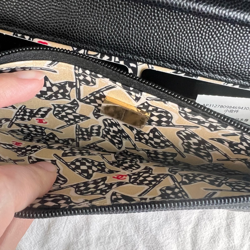 ෆ Chanel 23c 浮雕logo woc🈶購證-17