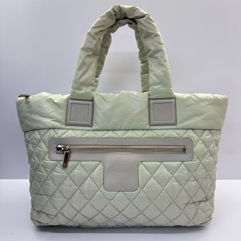 CHANEL  香奈兒 綠色尼龍空氣包 MATELASSE COCO COCOON（無卡）-0