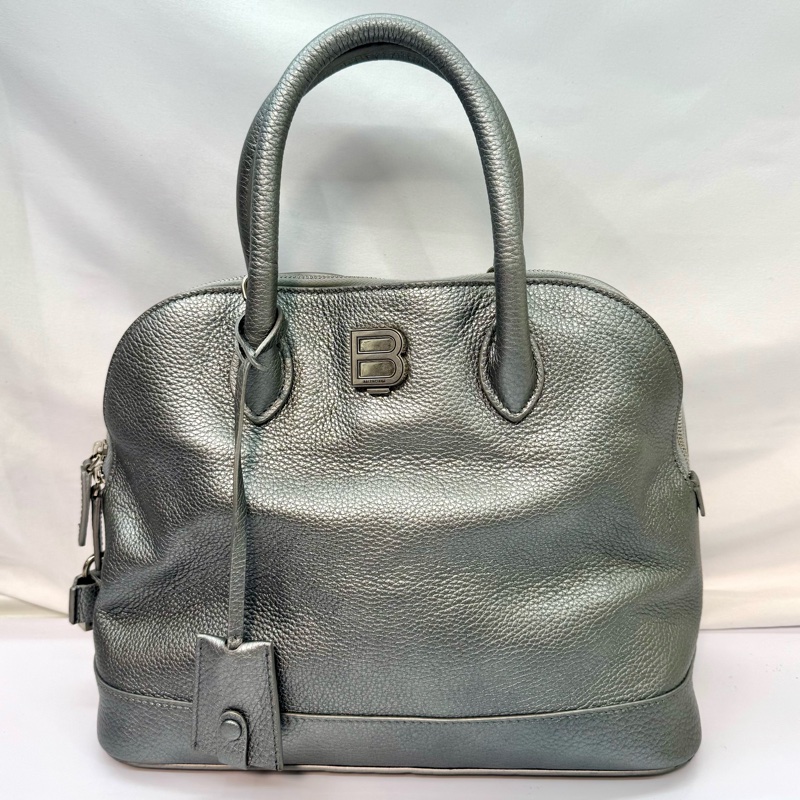 巴黎世家 小牛皮 Logo Projector 兩用包（型號 672626）-1