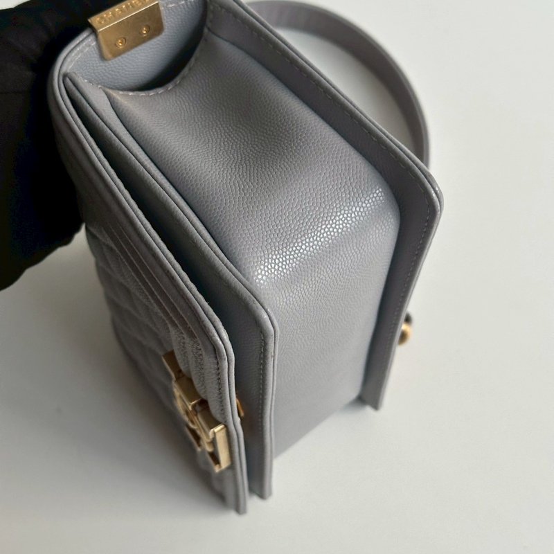 98新🩶 全配有購證🙌🏻 Chanel 香奈兒 Le Boy 20 Handle 灰色金釦-9