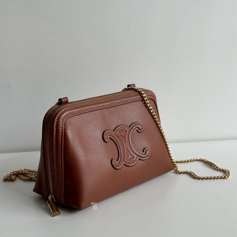 99新🆕 全配有購證🙌🏻 Celine 鏈條斜背包 棕色-1