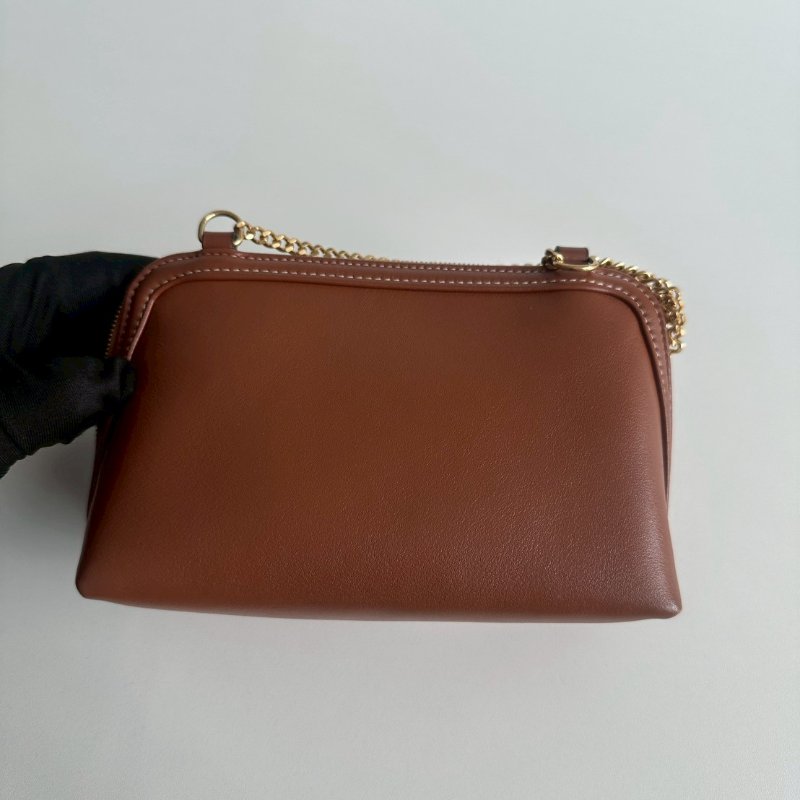 99新🆕 全配有購證🙌🏻 Celine 鏈條斜背包 棕色-13