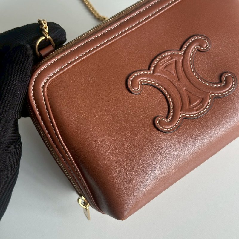 99新🆕 全配有購證🙌🏻 Celine 鏈條斜背包 棕色-14