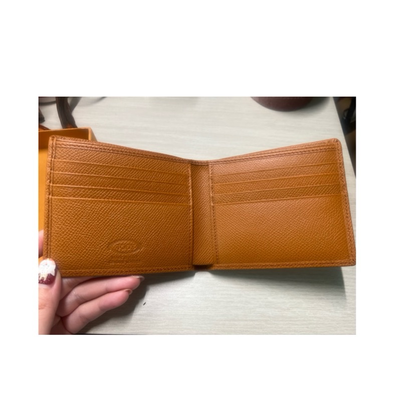 全新 TODS 男士短夾 焦糖棕色-4