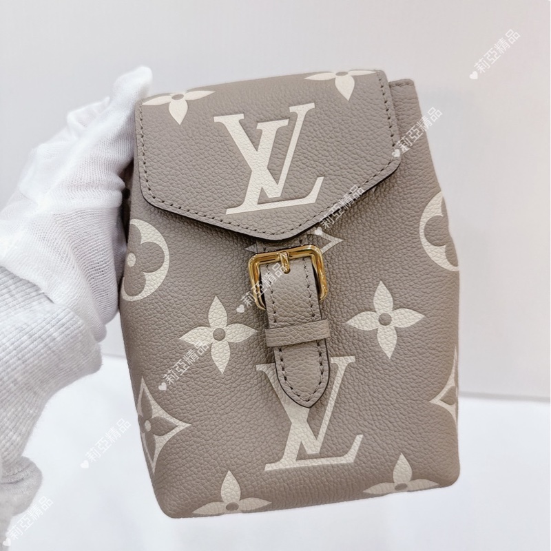 莉亞精品♡ LV tiny 斑鳩灰大象灰小書包 9新美包-2