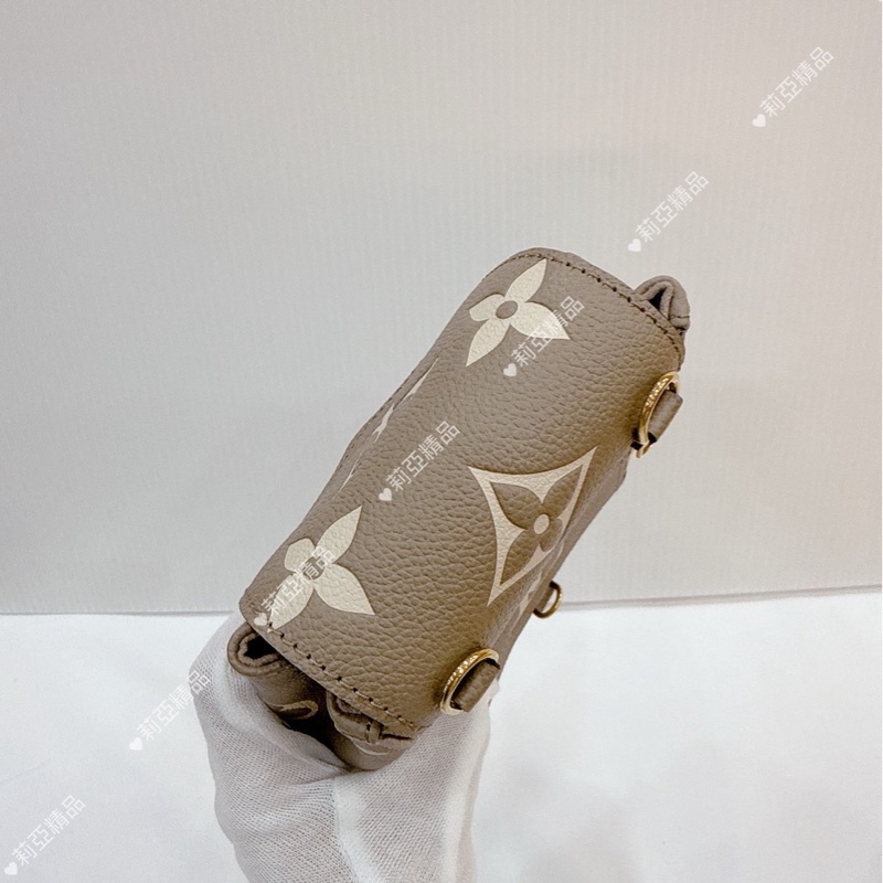 莉亞精品♡ LV tiny 斑鳩灰大象灰小書包 9新美包-6