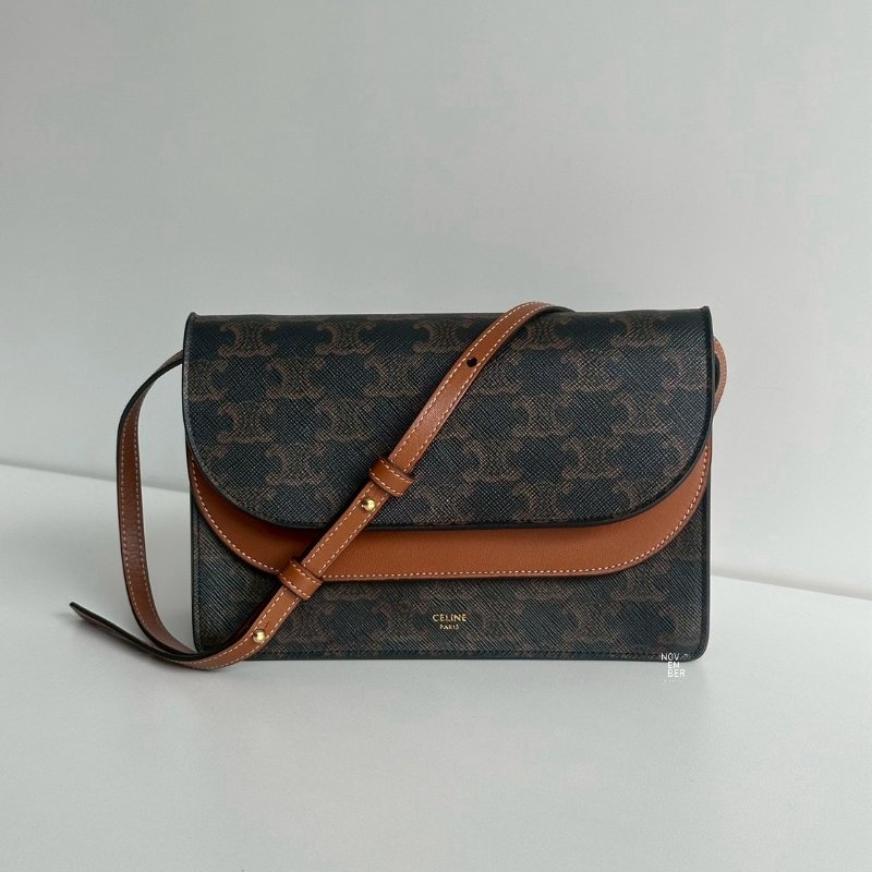 98新🫰🏻Celine 老花雙層 WOC-0