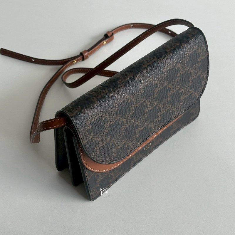 98新🫰🏻Celine 老花雙層 WOC-2