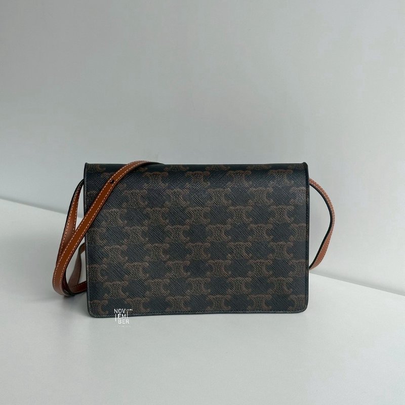 98新🫰🏻Celine 老花雙層 WOC-5