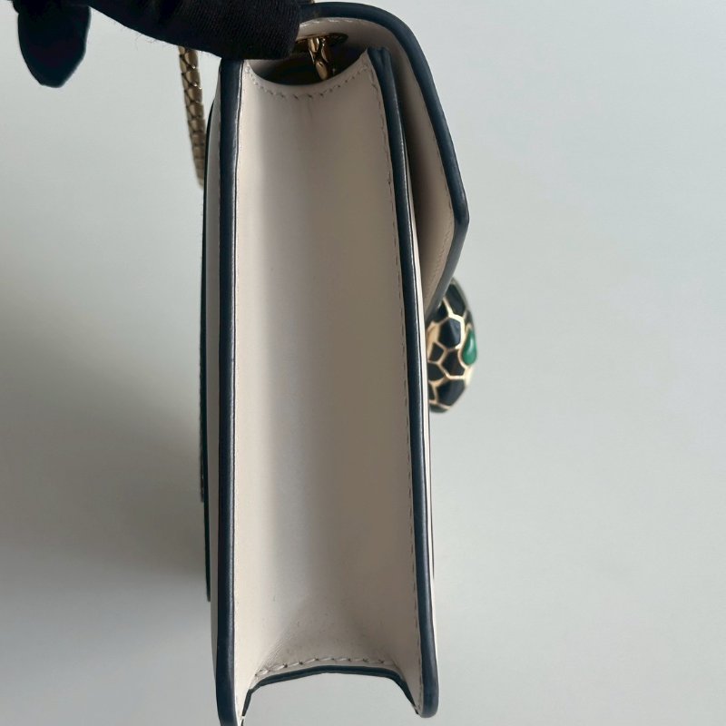 98新🫰🏻 Bvlgari 寶格麗 Serpenti Forever 斜揹包 白色-9