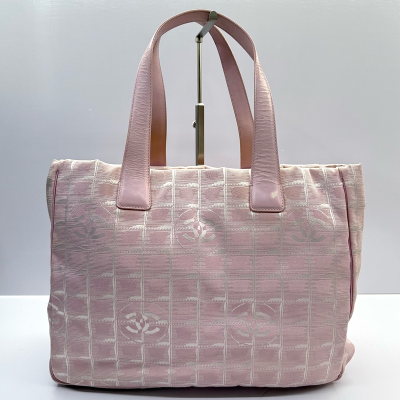 CHANEL 香奈兒 粉色冰格新旅行系列托特包 BAG NEW TRAVEL LINE TOTE GM （無卡）-1