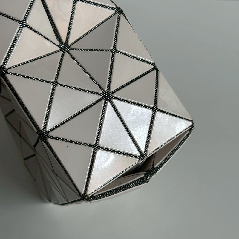 99新🆕 Issey Miyake BAO BAO 三宅一生 白色托特包-8