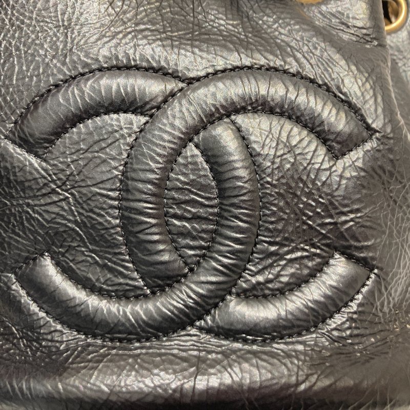 CHANEL 香奈兒 COCO LOGO 雙C 水桶包包 小牛皮 黑色 金釦-13