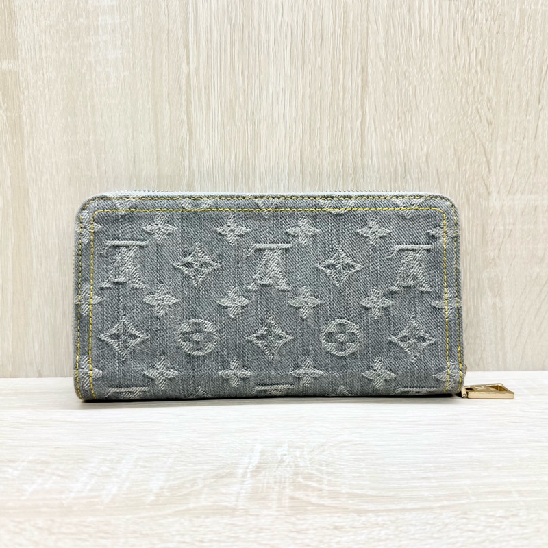 LV灰藍色牛仔洗水設計Nautical長夾M13214-2