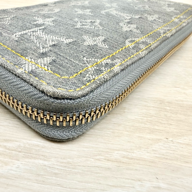 LV灰藍色牛仔洗水設計Nautical長夾M13214-12