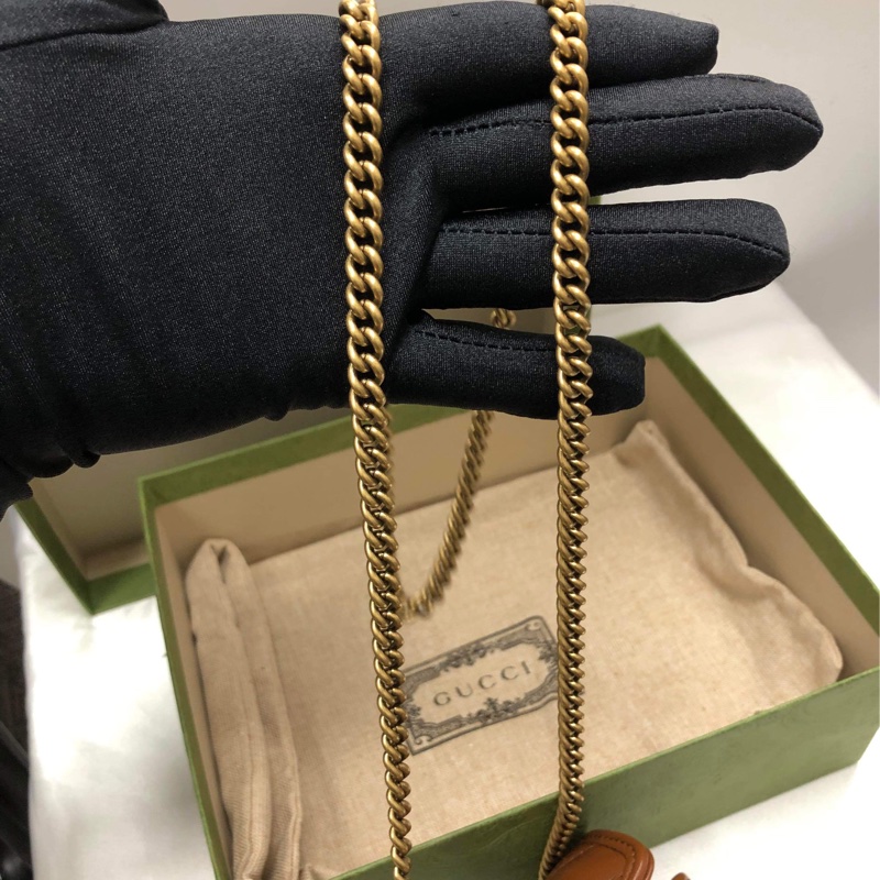 Gucci Marmont迷你咖金全皮鏈條包-9