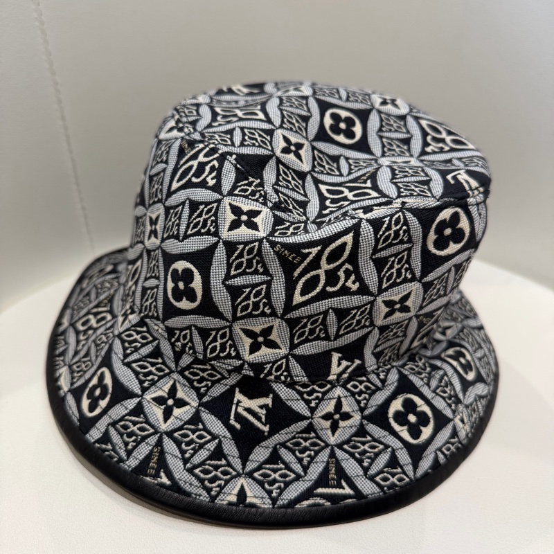 Louis Vuitton 新款漁夫帽1854 🖤誰戴誰好看(沒戴過)-2