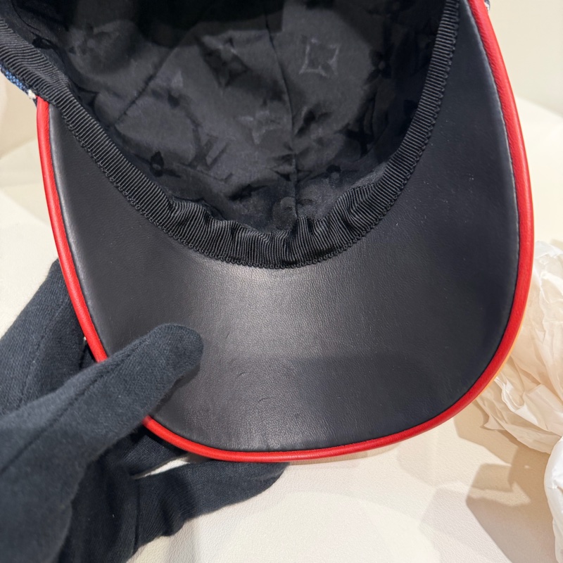 Louis Vuitton 新款版帽1854 🖤誰戴誰好看(未戴過有刮痕)-9