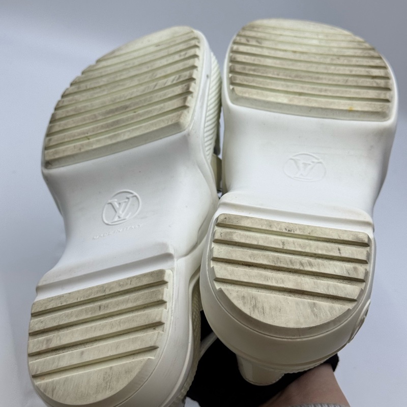 LouisVuitton路易威登 Archlight 厚底罗马凉鞋 37码-8