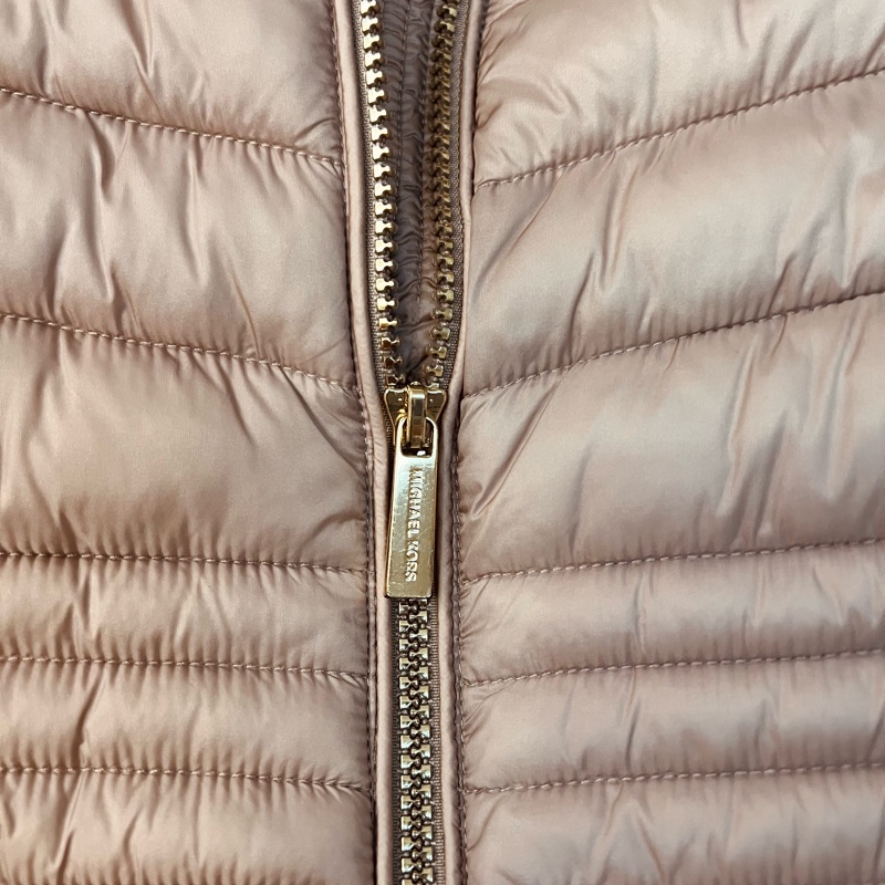 Michael kors銀粉色長版連帽輕羽絨外套-11