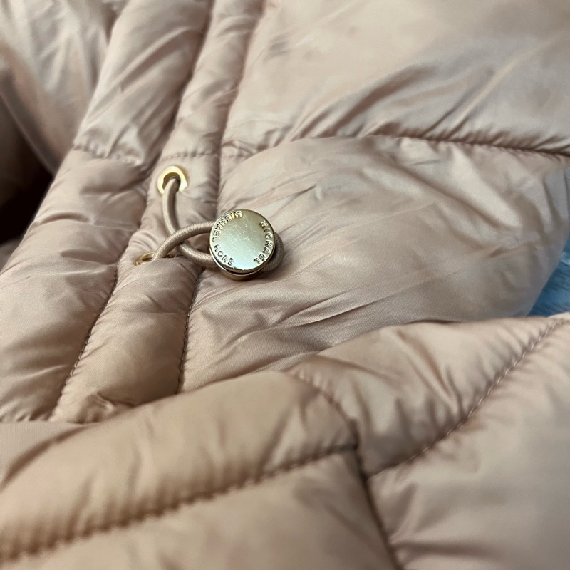 Michael kors銀粉色長版連帽輕羽絨外套-12