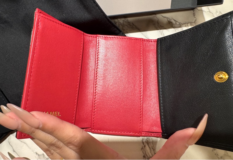 Chanel19 三層短夾 -黑金-8