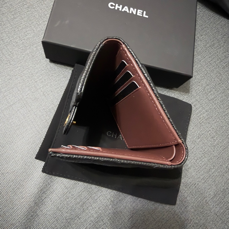 Chanel 經典款荔枝皮金釦三折短夾 全新-4