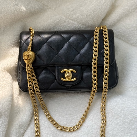（2025台灣購證🇹🇼全配）Chanel 愛心調節釦黑金