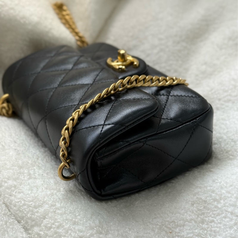 (2025台灣購證🇹🇼全配)Chanel 愛心調節釦黑金-3