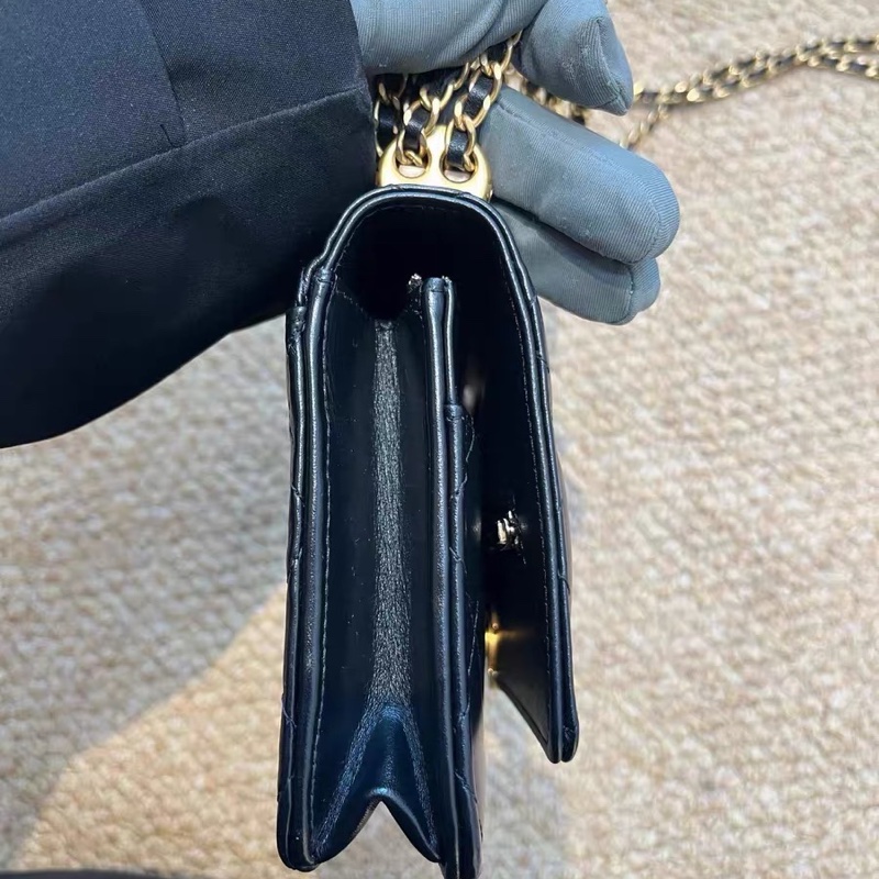 Chanel雙金珠woc-6