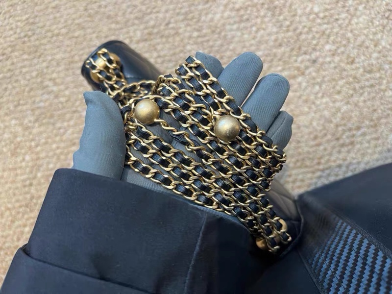 Chanel雙金珠woc-7