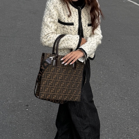 【極新🎁】 FENDI 經典老花 風琴托特包 肩背包（專櫃113,200）