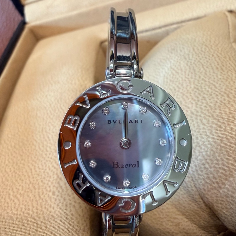 真品 BVLGARI 寶格麗 B.zero1 系列 BZ 22 S女士珍珠母貝手鐲原鑲真鑽錶-11
