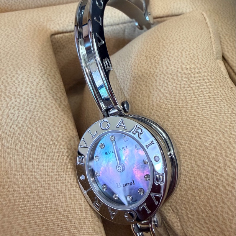 真品 BVLGARI 寶格麗 B.zero1 系列 BZ 22 S女士珍珠母貝手鐲原鑲真鑽錶-16