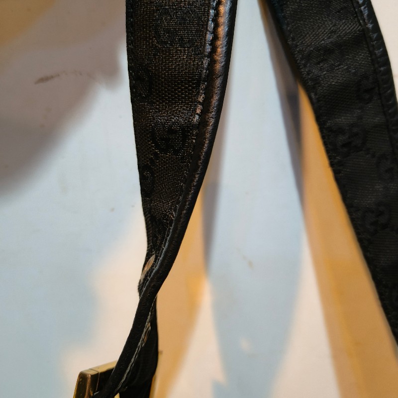 🫅女神購物節狂降(原$7800)‼️只到3/15⏰㊣✨GUCCI✨(附防塵袋)古馳 GG 黑色 滿版 帆布 皮革 老花 馬鞍包 腋下包 肩背包/二手包/保證正品🌳二手樹屋🌳-39