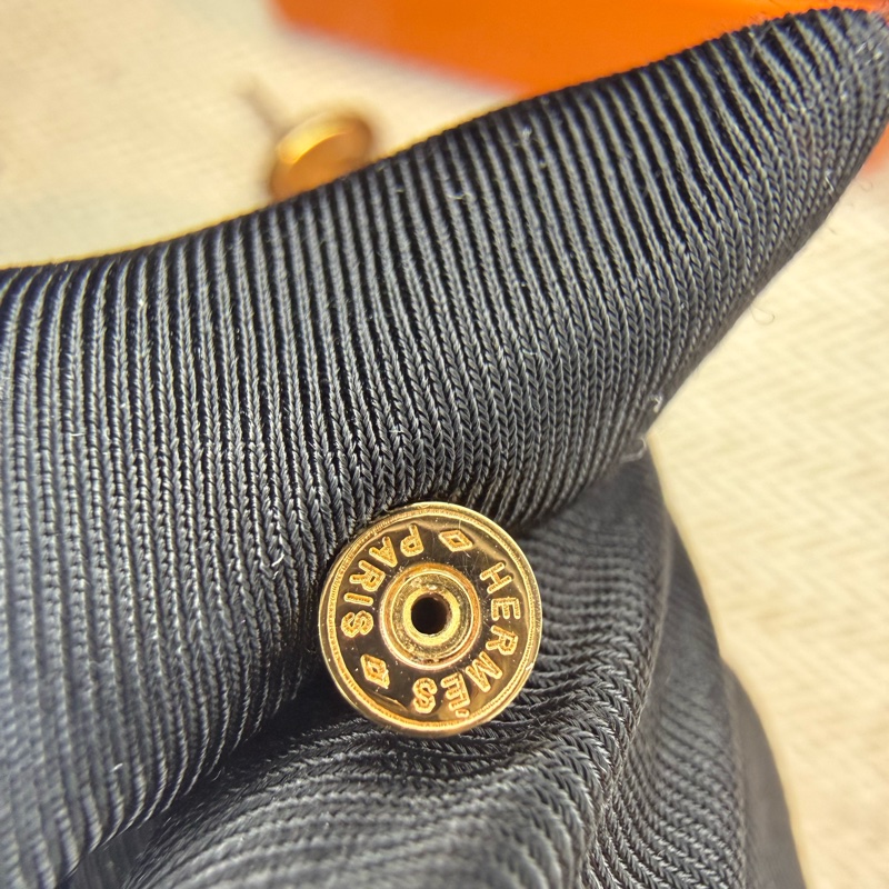 Hermes 98新 奶茶（栗子）金色 POP H耳環-11