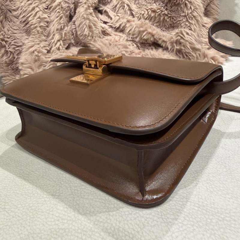 Celine Teen Box 經典駝色-4