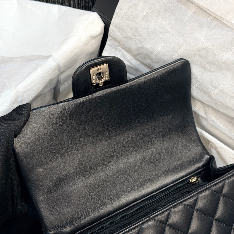 #全網最低超級甜💰 #芯片款 #閒置帶膜🈶購證 香奈兒Cf20 handle Cfmini 黑金 淡金扣-18