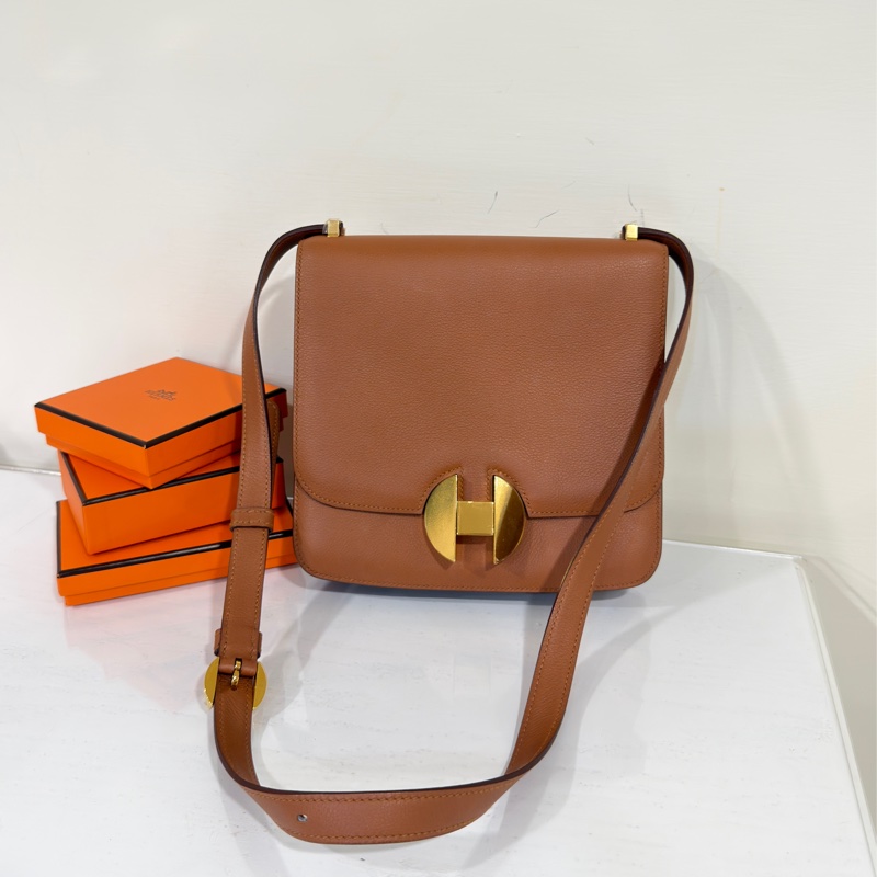 #僅一顆🉐驚爆價💰 #康康平替 愛馬仕2002-20金棕金ec皮 郵差包-7