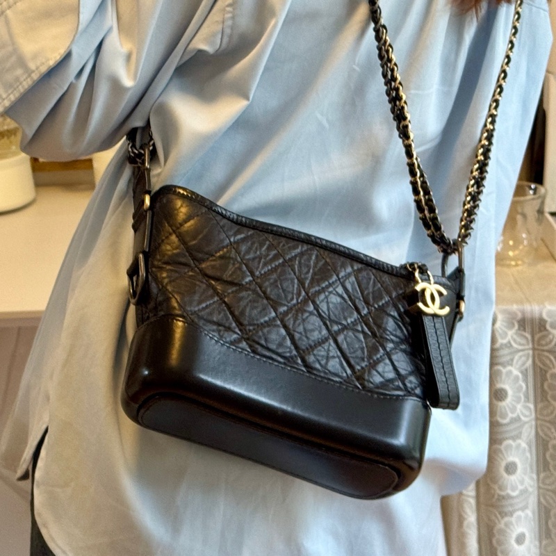 全網最低價😍Chanel香奈兒黑金小號流浪包單肩斜挎包-7